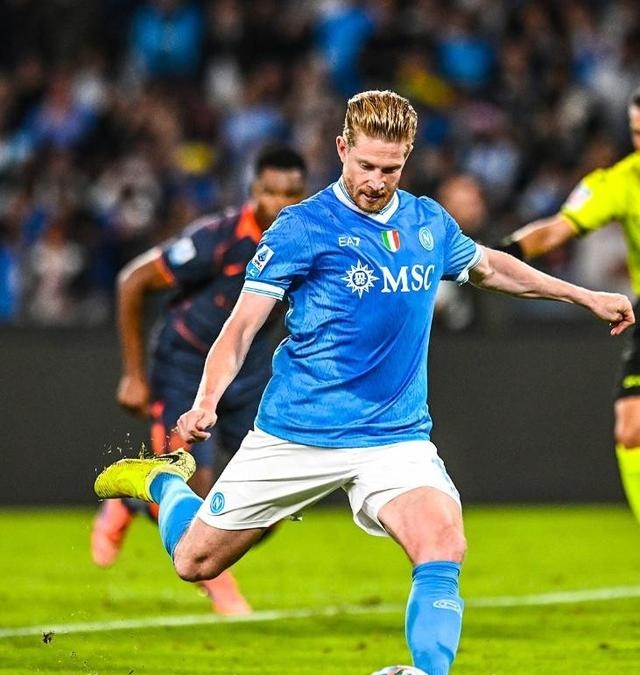 爱游戏体育-关于德布劳内赛事官方发布爆冷新规，巴黎圣日耳曼争议不断！的信息