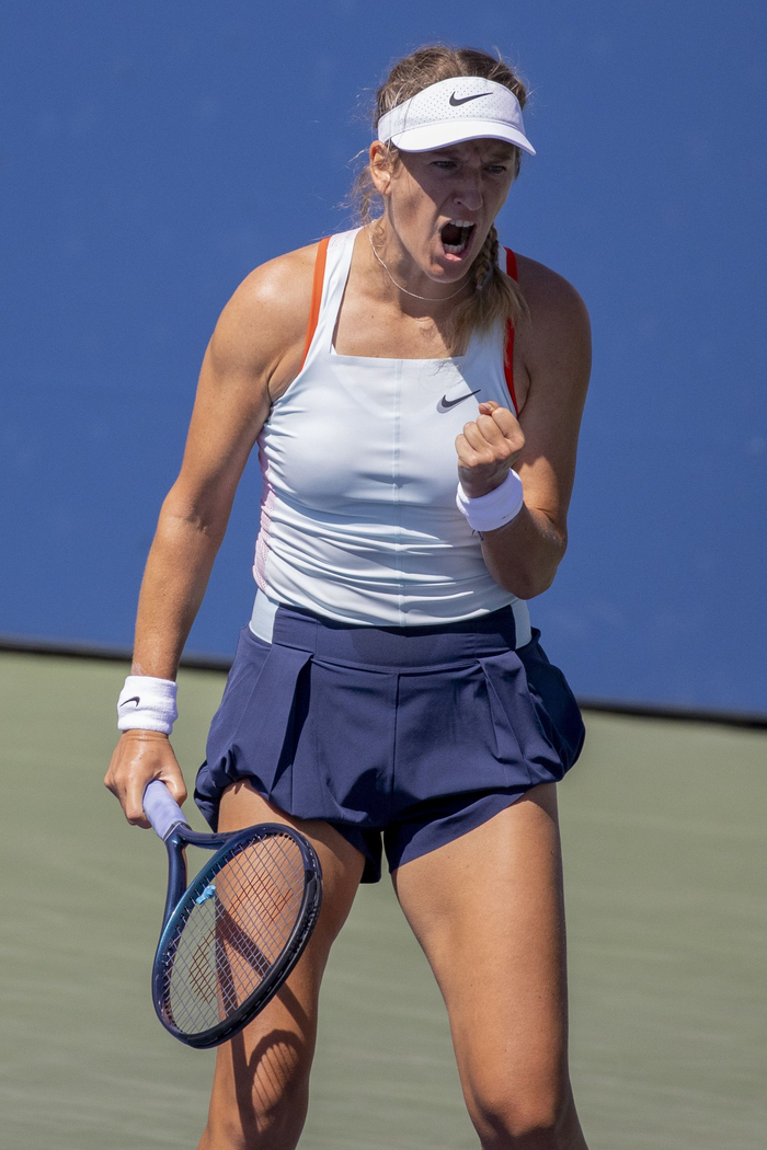 AYX-阿扎伦卡在德国队比赛中败北，战术调整引发热议！的简单介绍